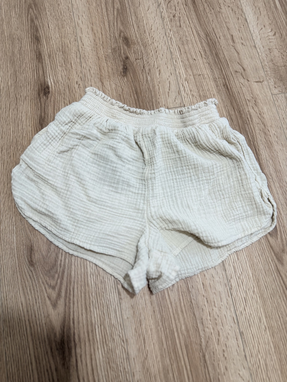 aerie Cream Textured Gauze Athletic Shorts